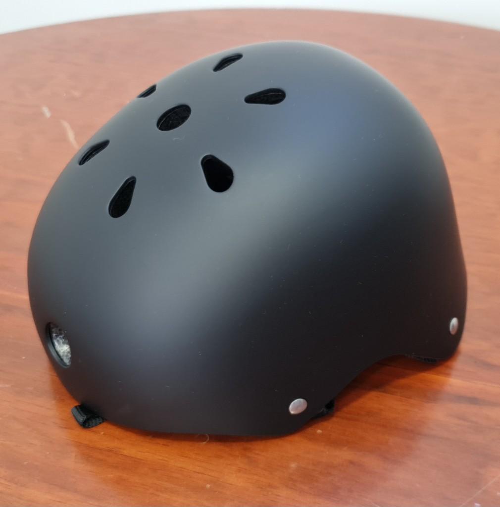 Casco básico negro mate (talla única)